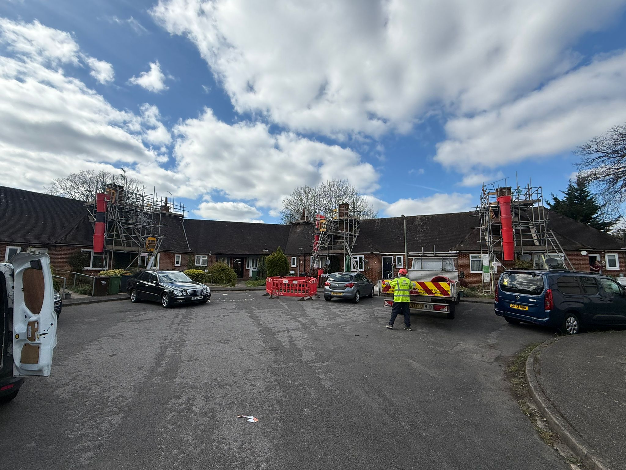 Focused scaffolding towers around chimney stacks